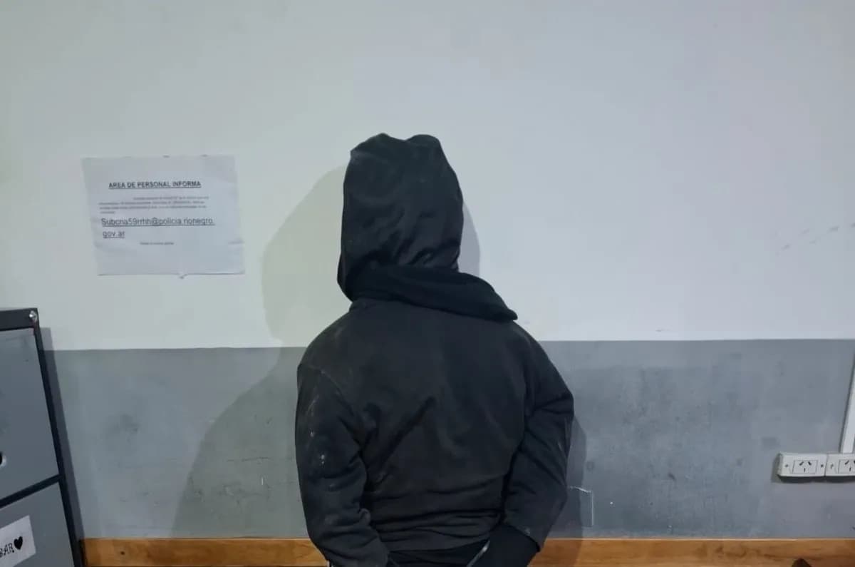 Robó en una casa de la Costanera Norte y la Policía lo detuvo pocas cuadras después