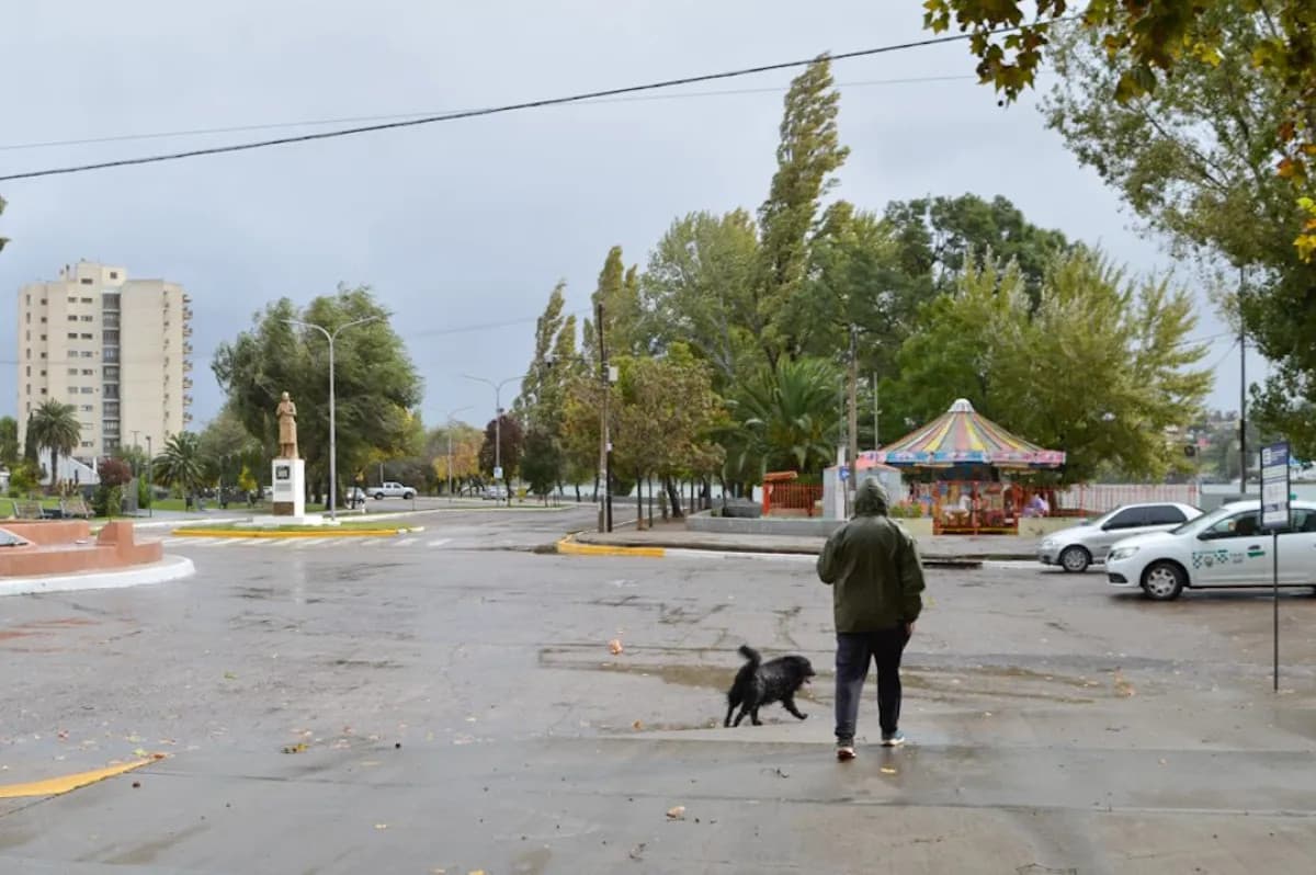 Fin de semana frío y con lluvias en Viedma: así sigue el clima hasta el lunes
