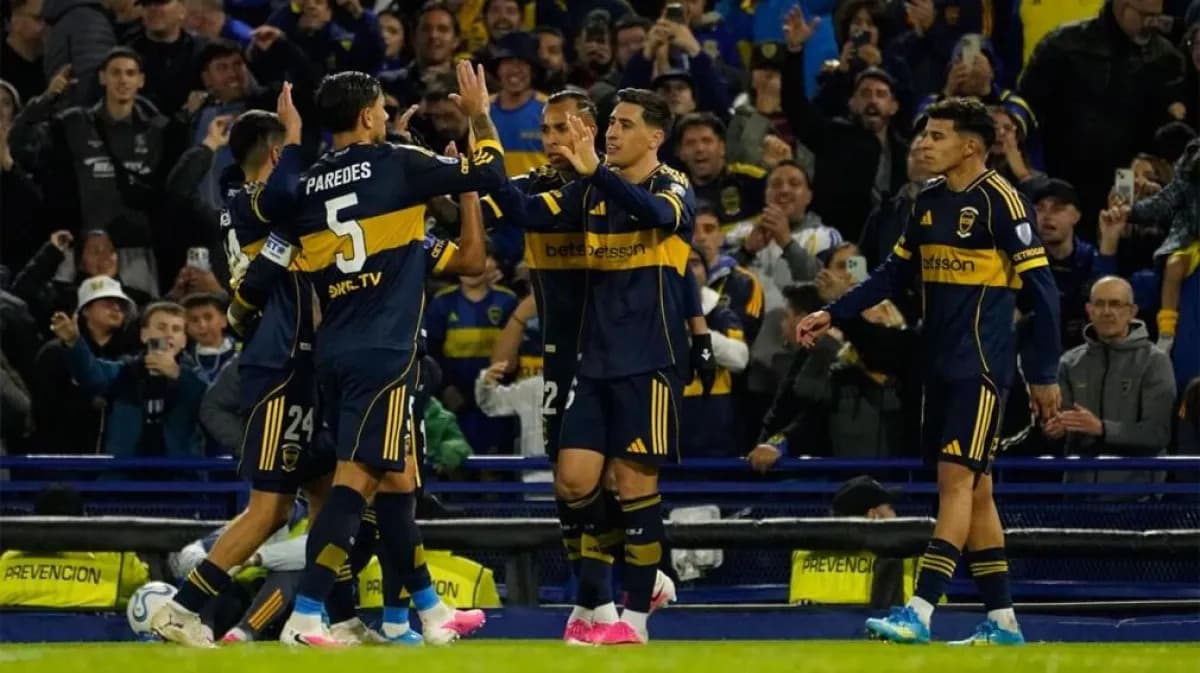 Boca presentó su nueva camiseta titular y ya tiene precios oficiales