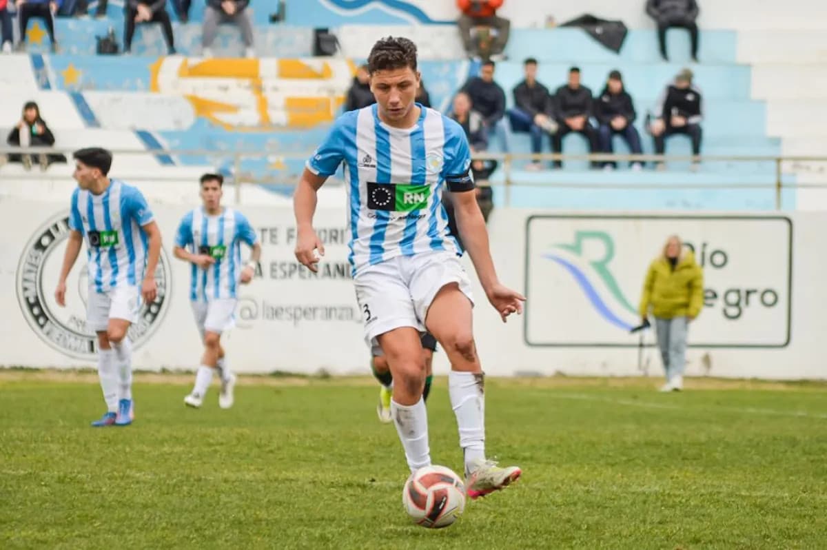 Sol de Mayo recibe a Deportivo Rincón con arbitraje confirmado