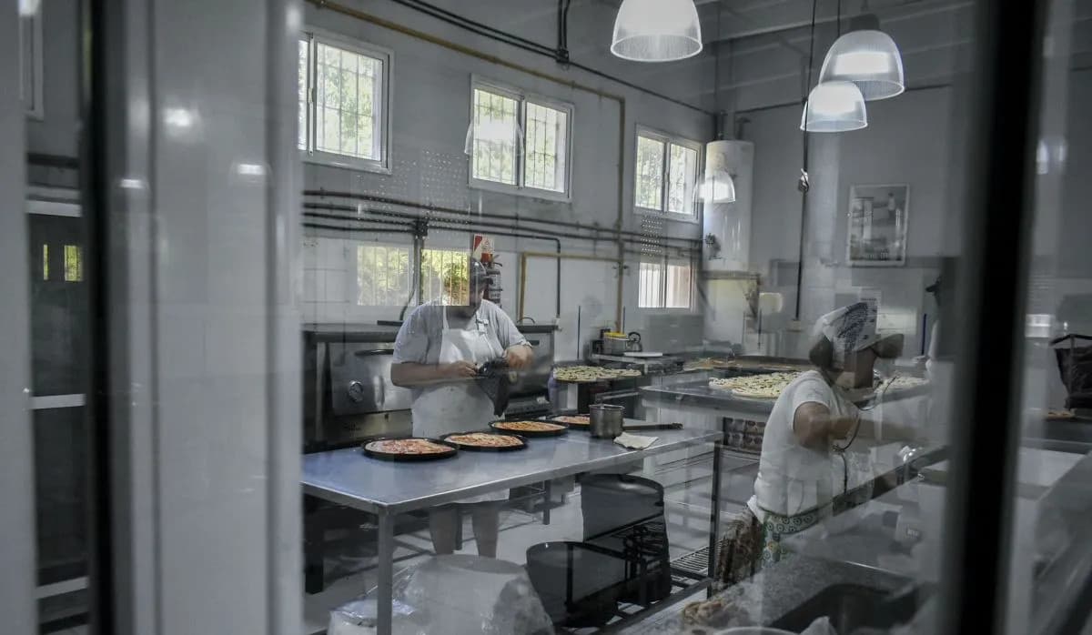 La Planta Almería, de Cáritas Viedma, ya produce 100 mil productos por año