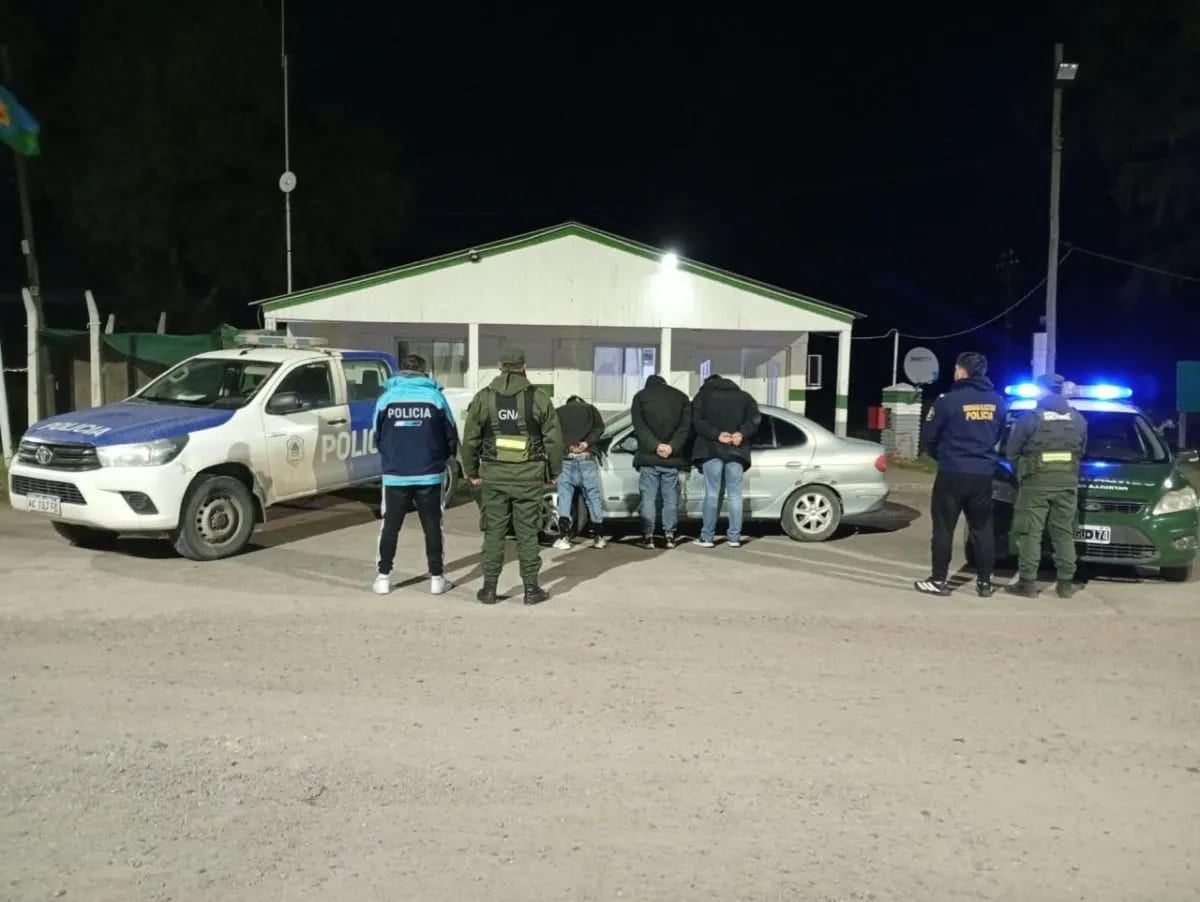 Villarino: tres detenidos y allanamientos por narcotráfico en Pedro Luro