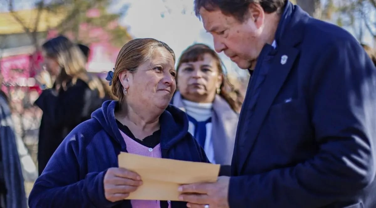 Weretilneck anunció obras por más de $704 millones para Jacobacci