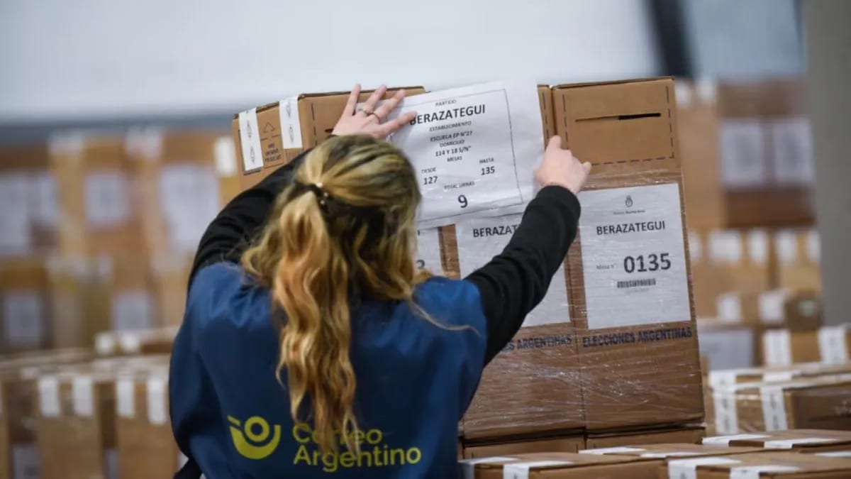El Gobierno nacional recortó más de 72 mil empleos públicos en tres años
