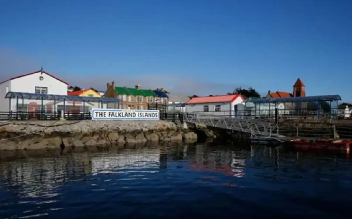 Reino Unido rechazó las sanciones argentinas y respaldó a las empresas que operan en Malvinas